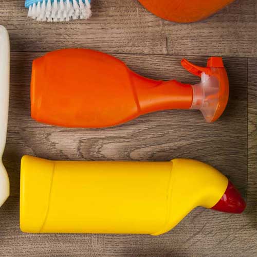 Chemie in die Toilette? Auf d...