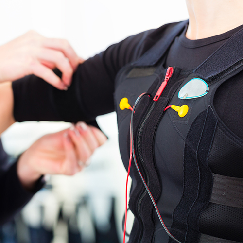 Muckis mit Stromschlägen? Wie...