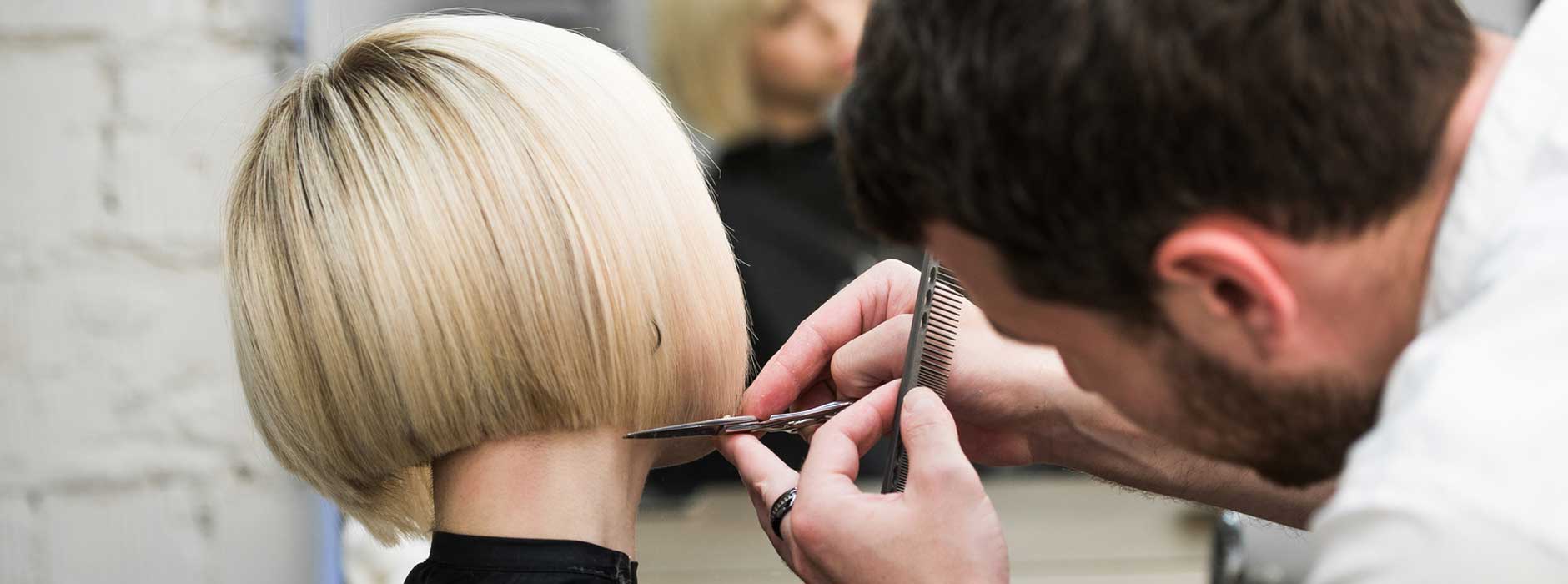 Haare schneiden nach den Mond...